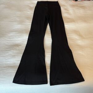 LAST CHANCE - Aerie Crossover Flare Leggings